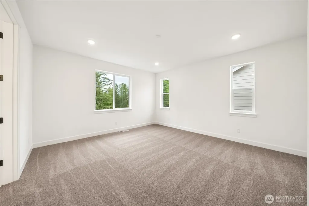 14536 203rd Avenue E Bonney Lake WA 98391
