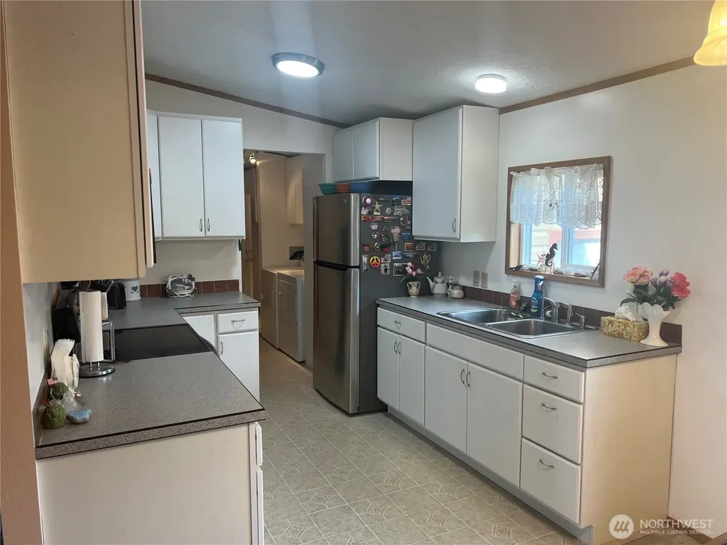 1376 Holand Drive Grayland WA 98547