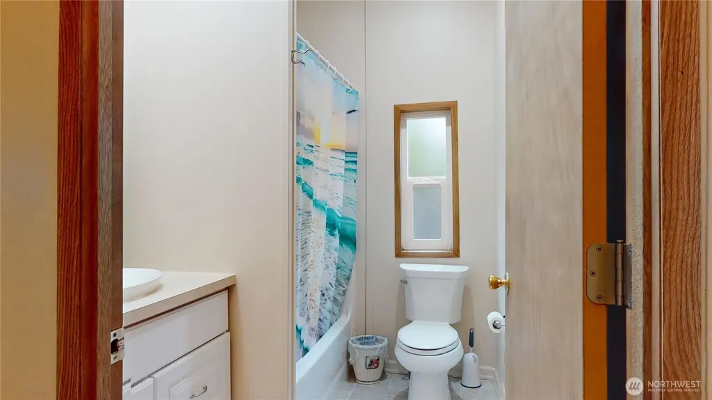 1376 Holand Drive Grayland WA 98547