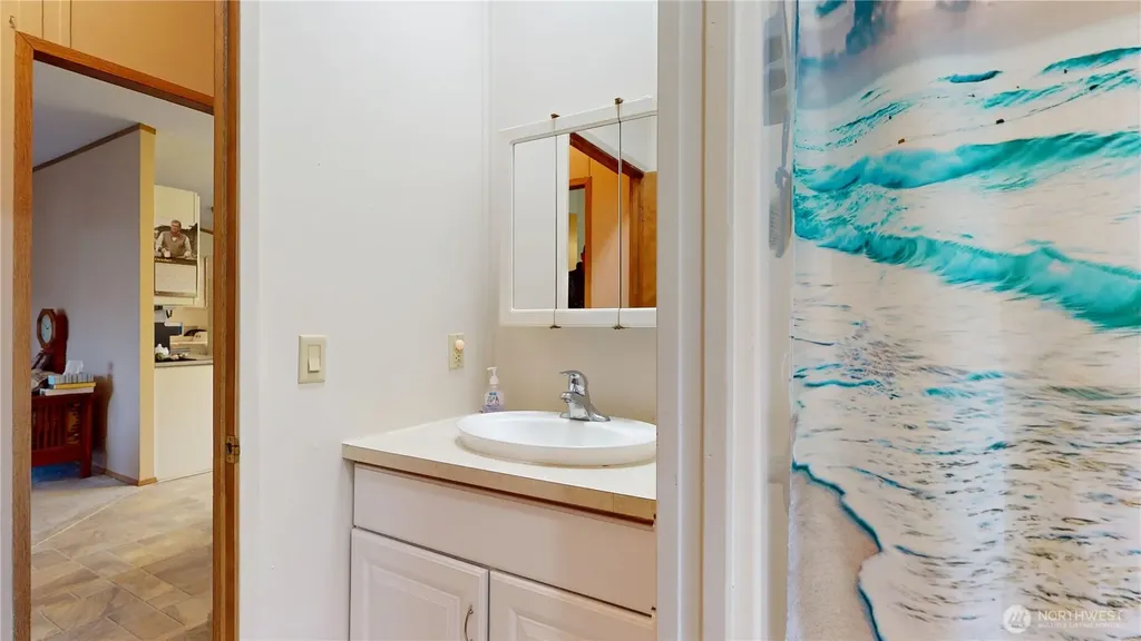 1376 Holand Drive Grayland WA 98547