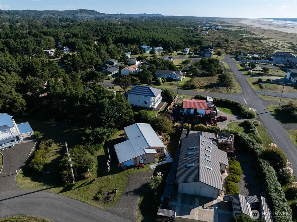 1376 Holand Drive Grayland WA 98547