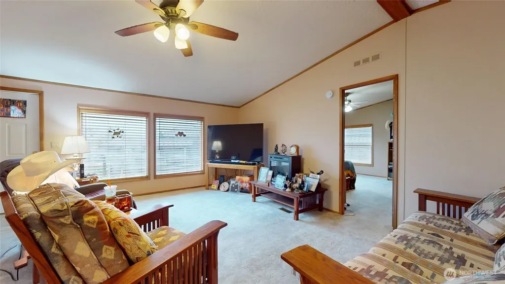 1376 Holand Drive Grayland WA 98547