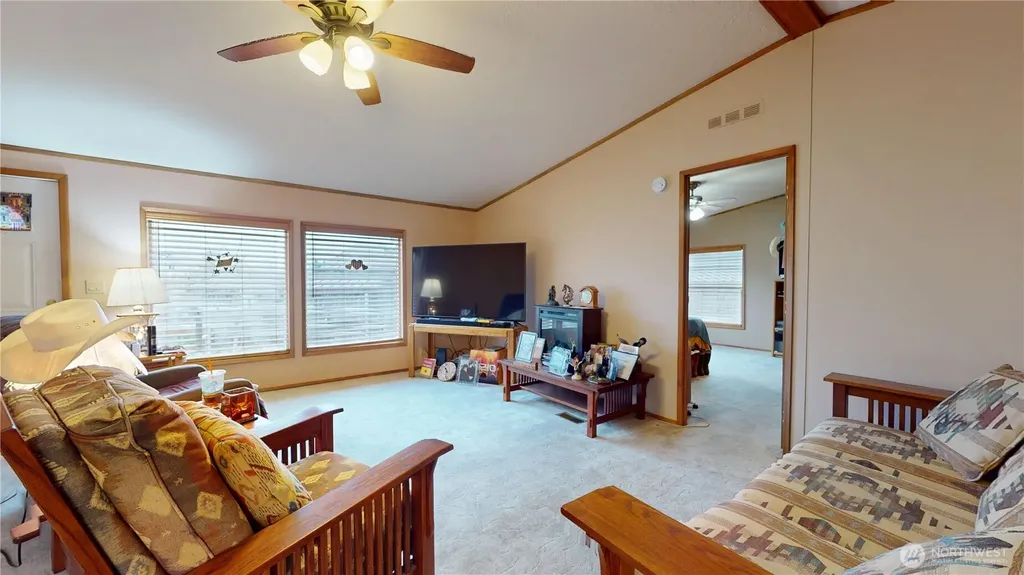 1376 Holand Drive Grayland WA 98547