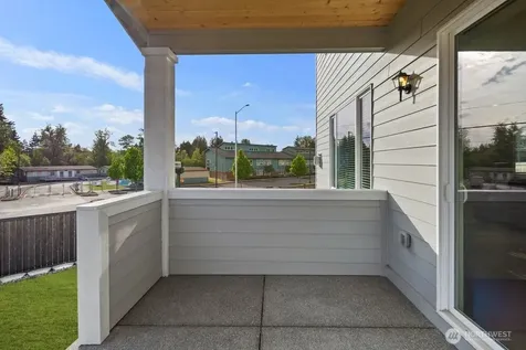 17318 74th Avenue Ct E Puyallup WA 98375