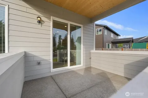 17318 74th Avenue Ct E Puyallup WA 98375