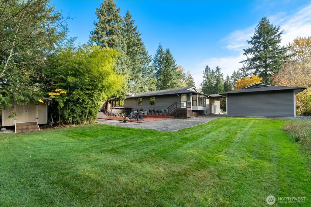 36607 9th Avenue SW Federal Way WA 98023