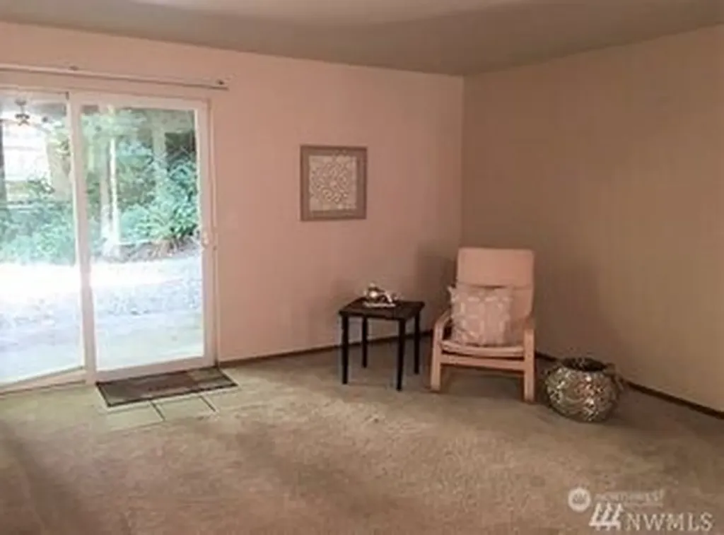 1277 Sherman Avenue Port Orchard WA 98366