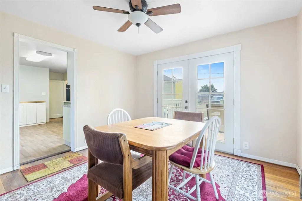 32105 S Finley Road Kennewick WA 99337