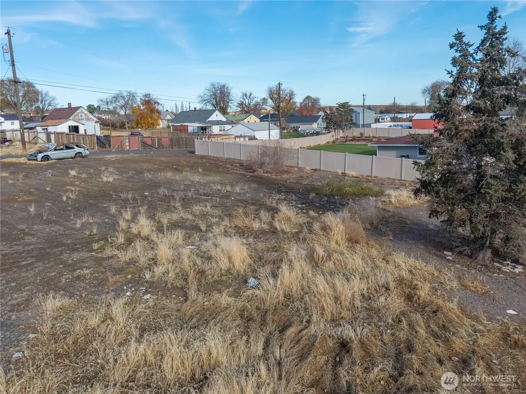 408 N L Street Lind WA 99341