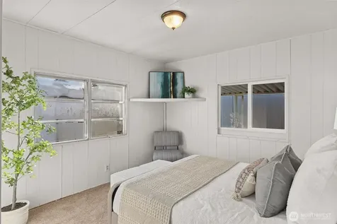 11622 Silver Lake Road Everett WA 98208