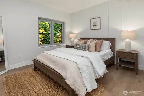 1250 Alki Avenue SW Seattle WA 98116