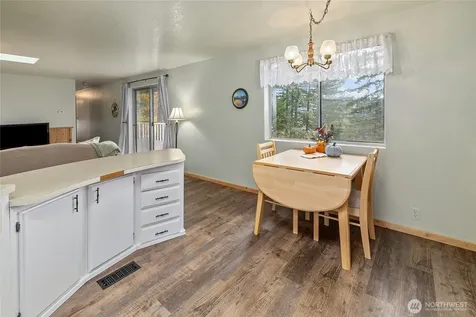 590 Oakmont Drive Cle Elum WA 98922