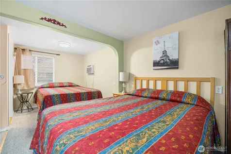2044 W Woodin Avenue Chelan WA 98816