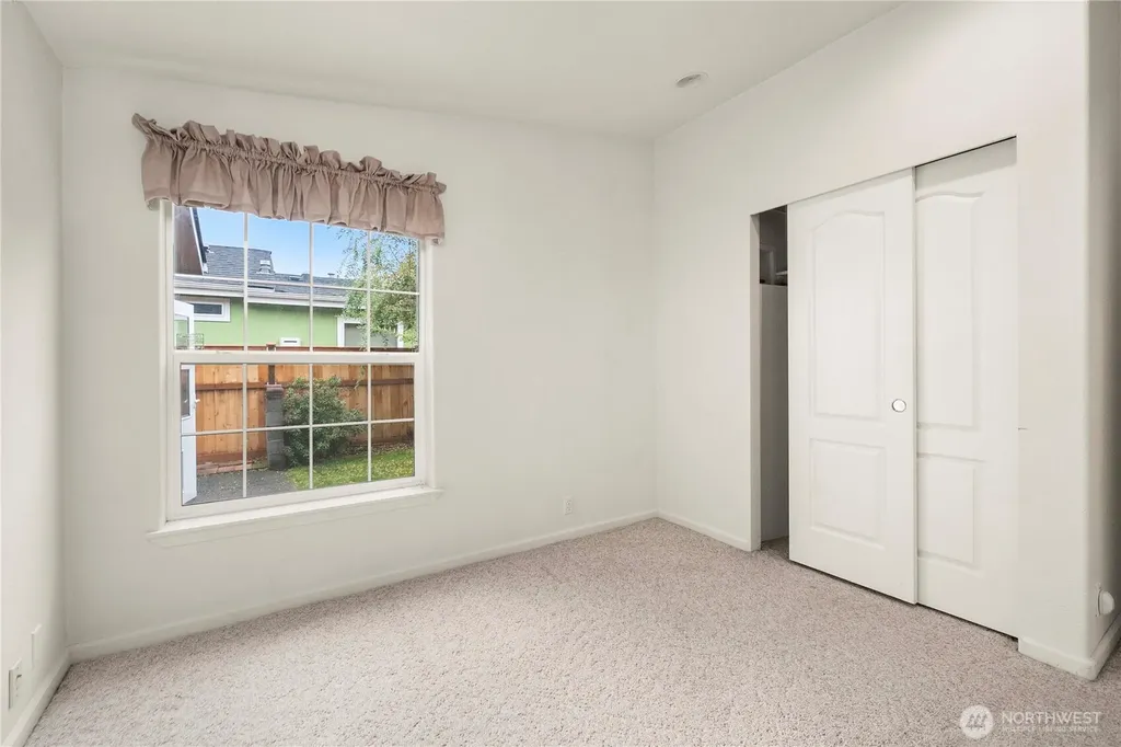9806 196th Street E Graham WA 98338