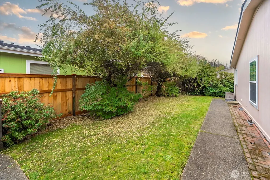9806 196th Street E Graham WA 98338