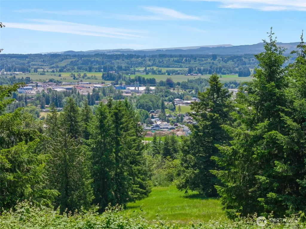119 Briarwood Chehalis WA 98532