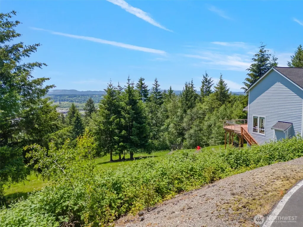 119 Briarwood Chehalis WA 98532