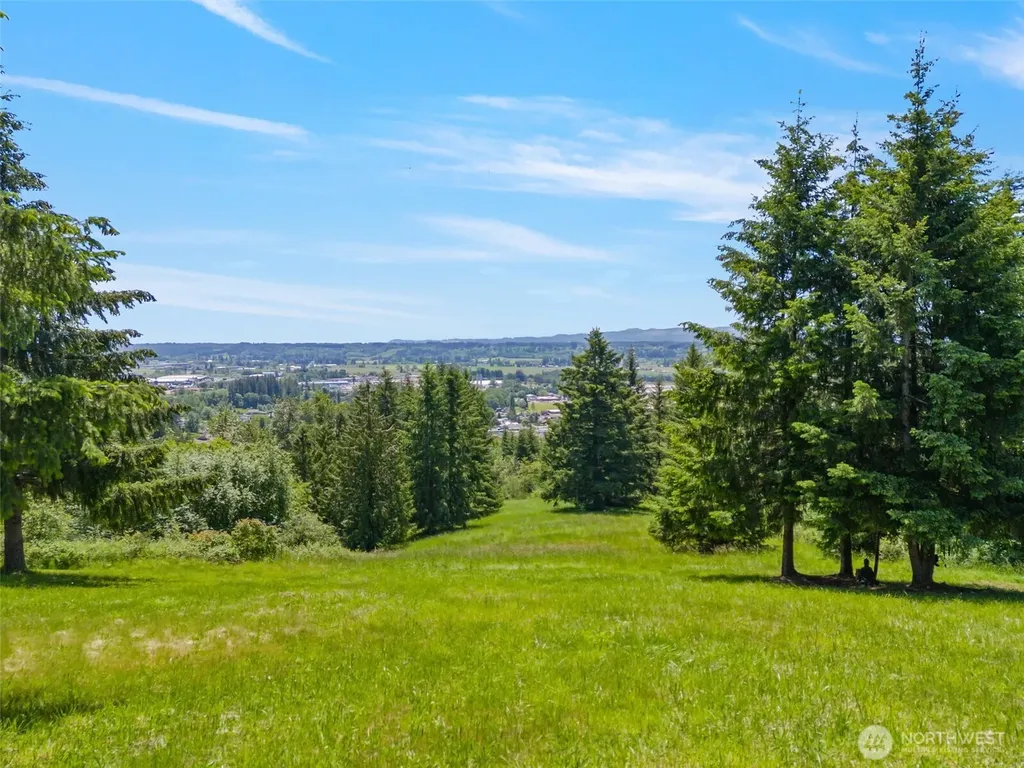 119 Briarwood Chehalis WA 98532