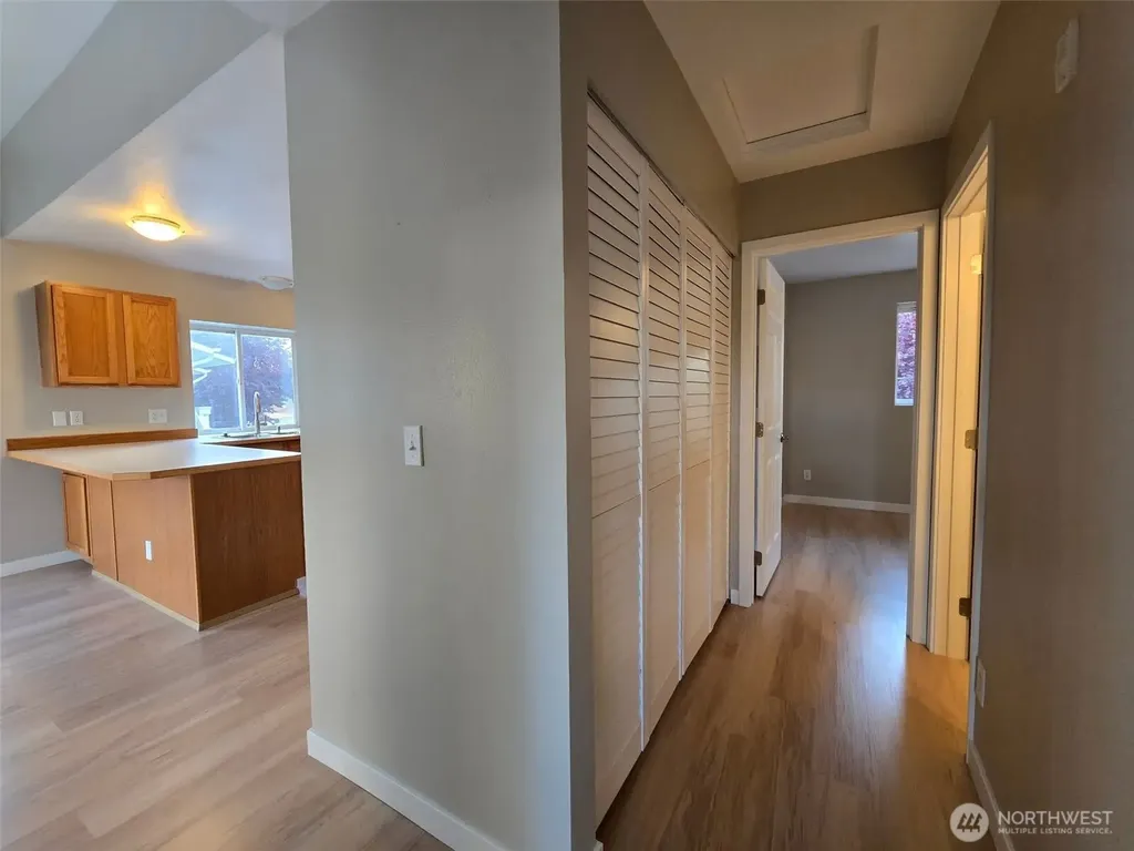 12432 SE 272 Place Kent WA 98030