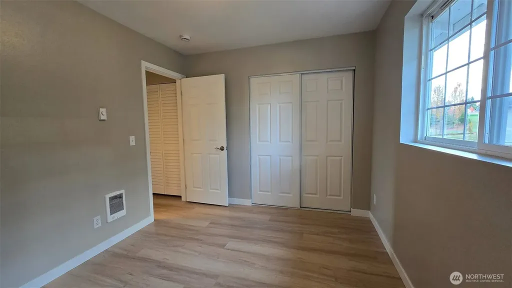 12432 SE 272 Place Kent WA 98030