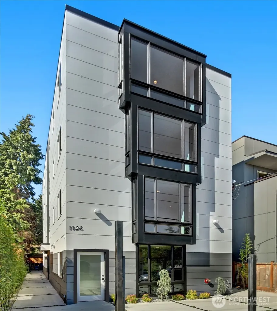 1126 N 90th Street Seattle WA 98103