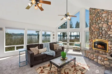 211 Basswood Drive Silverlake WA 98645