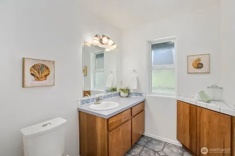 211 Basswood Drive Silverlake WA 98645