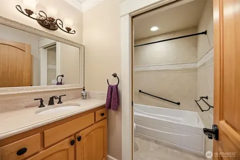 3821 Shelby Road Lynnwood WA 98087