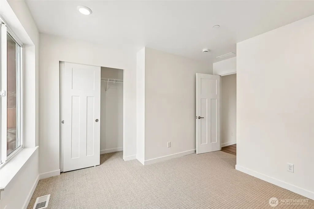 24323 13th Avenue SE Bothell WA 98021