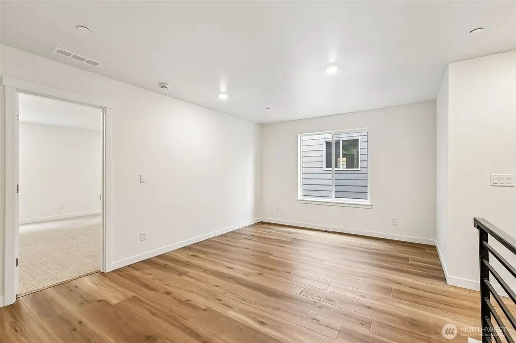 24323 13th Avenue SE Bothell WA 98021