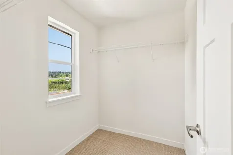 24323 13th Avenue SE Bothell WA 98021