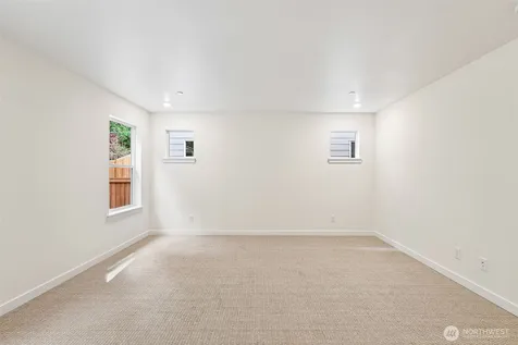 24323 13th Avenue SE Bothell WA 98021