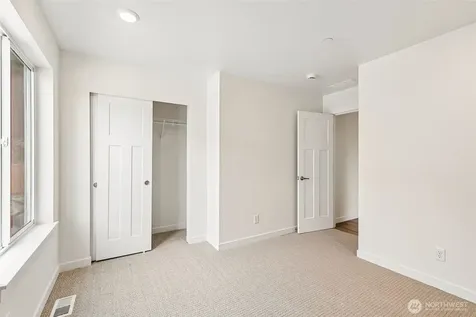 24323 13th Avenue SE Bothell WA 98021