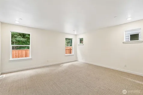 24323 13th Avenue SE Bothell WA 98021