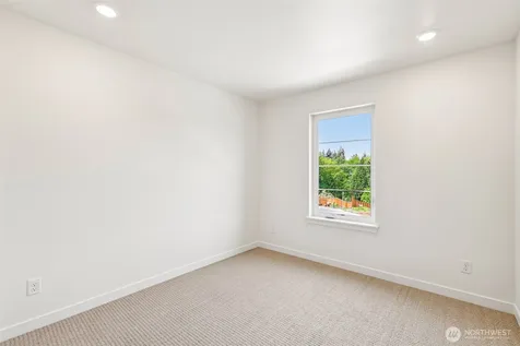 24323 13th Avenue SE Bothell WA 98021