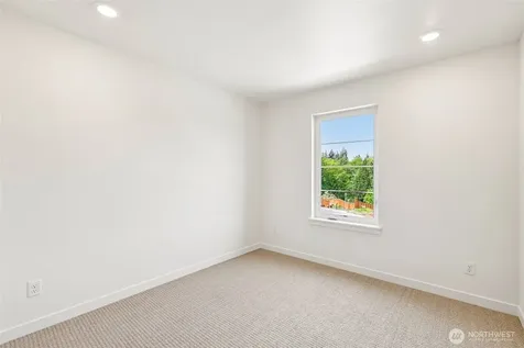 24323 13th Avenue SE Bothell WA 98021