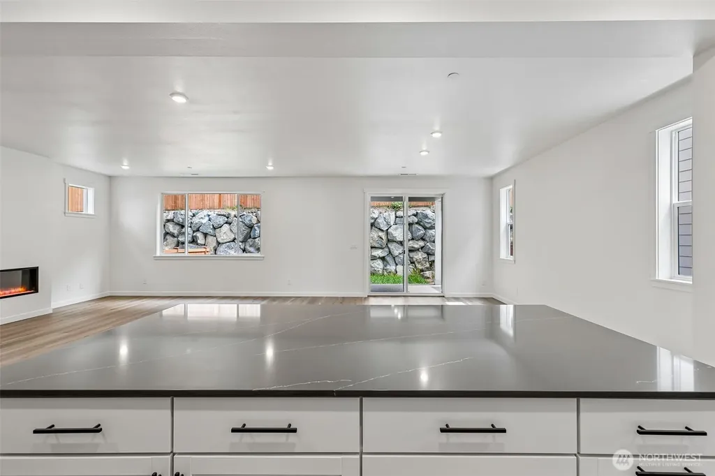 24229 13th Avenue SE Bothell WA 98021