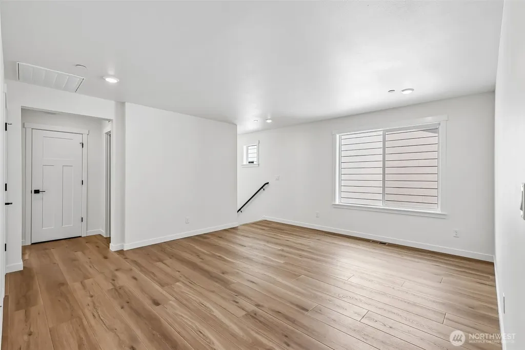 24229 13th Avenue SE Bothell WA 98021