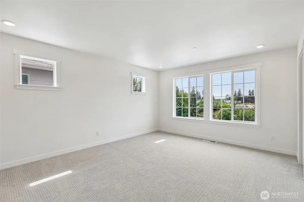 24229 13th Avenue SE Bothell WA 98021