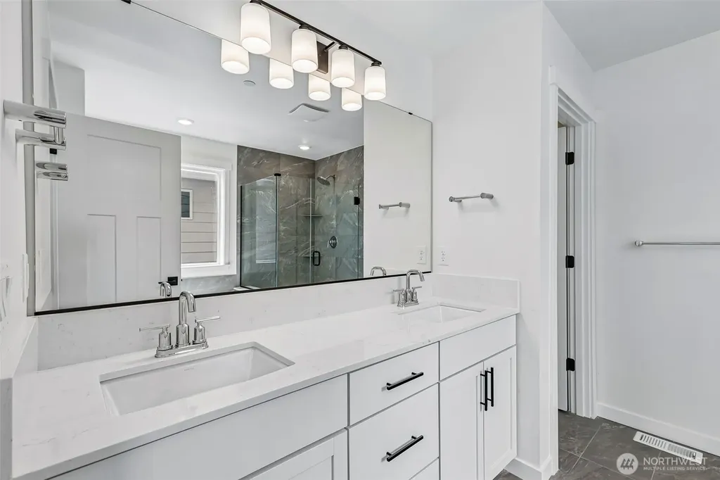24229 13th Avenue SE Bothell WA 98021
