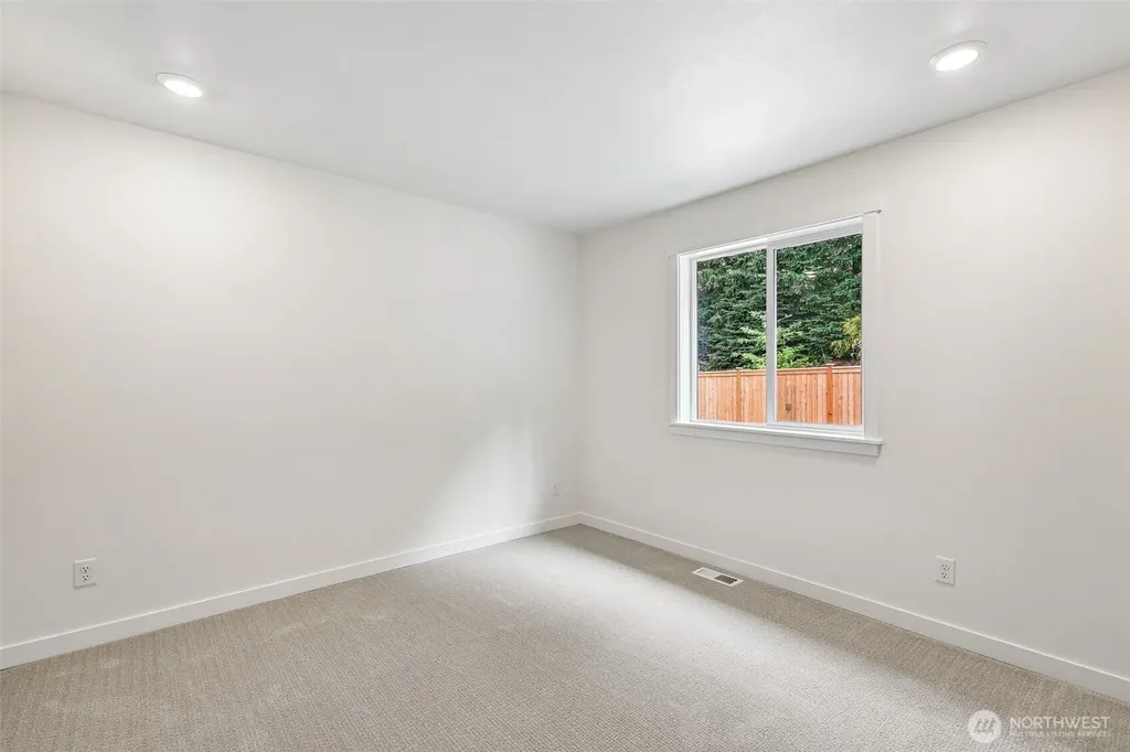 24229 13th Avenue SE Bothell WA 98021