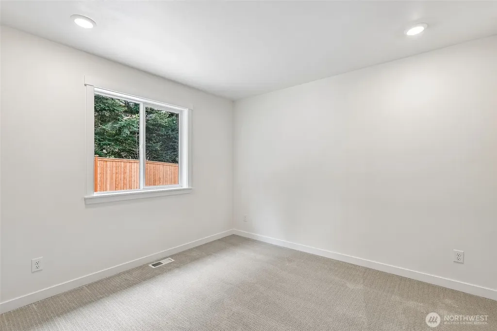 24229 13th Avenue SE Bothell WA 98021