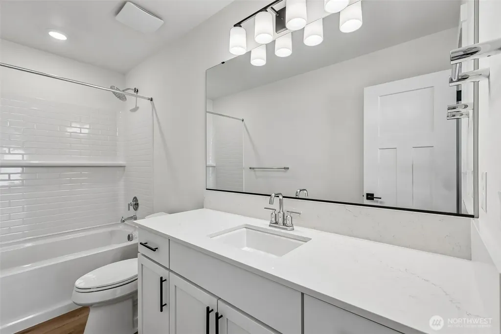 24229 13th Avenue SE Bothell WA 98021