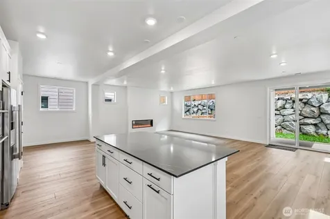 24229 13th Avenue SE Bothell WA 98021