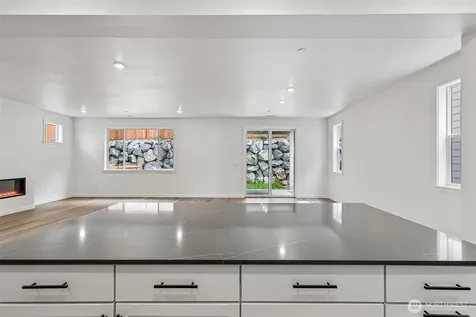 24229 13th Avenue SE Bothell WA 98021