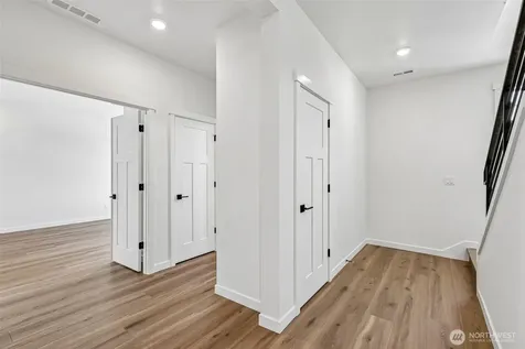 24229 13th Avenue SE Bothell WA 98021