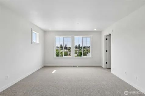 24229 13th Avenue SE Bothell WA 98021
