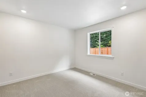 24229 13th Avenue SE Bothell WA 98021