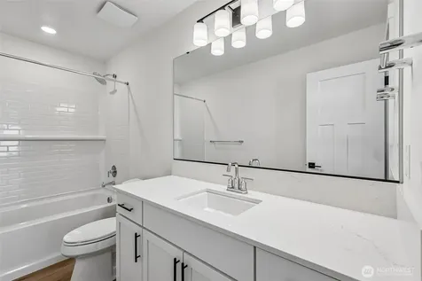 24229 13th Avenue SE Bothell WA 98021