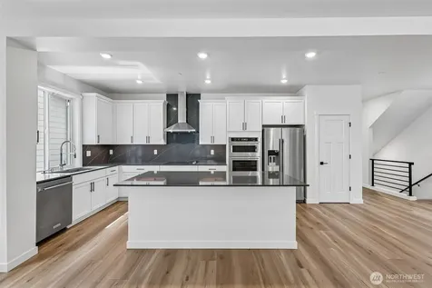 24229 13th Avenue SE Bothell WA 98021